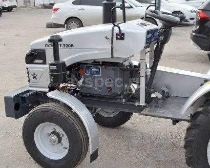 Трактор Трактор СКАУТ Т-220B 
